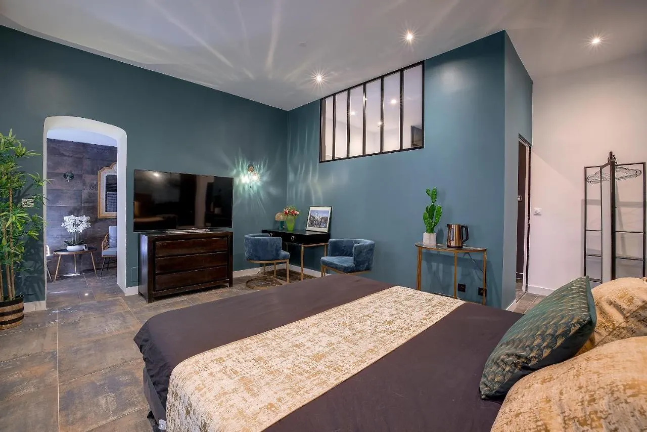 Bed & Breakfast Jacuzzi, Mer 3 Min, B&B Nice France